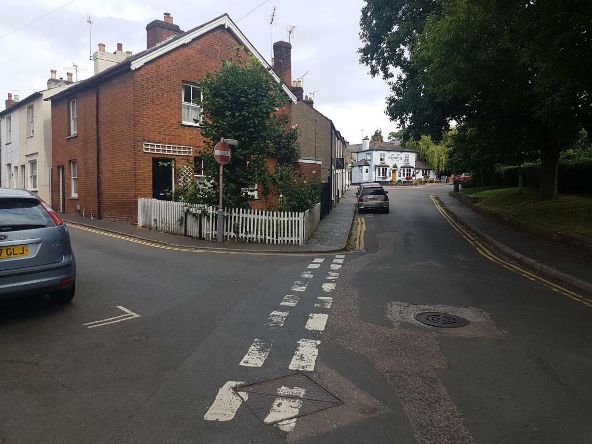 69 Albert Street St Albans Buitenkant foto