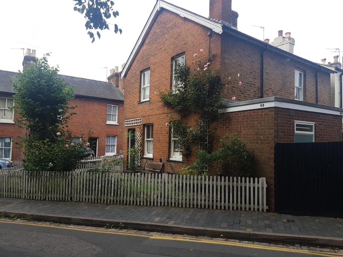 69 Albert Street St Albans Buitenkant foto